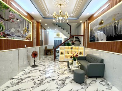 Nhà bán gấp giảm 400 triệu. sát vách quận 7  - nhà mới ở ngay  4x15m  vuông vức, tặng full nội thất 2