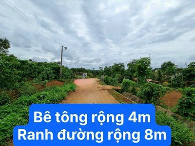 Ea tosh- krông năng- đắk lắk dt 8 48m sẵn 60m2 thổ mặt tiền đường bê tông kdc bàn cờ thông các 0