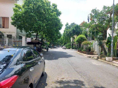 Bán biệt thự khu đô thị mễ trì thượng. dt 130m x 4 tầng, mt 7m. sđcc. giá 36 tỷ. lh: 0964769634 1