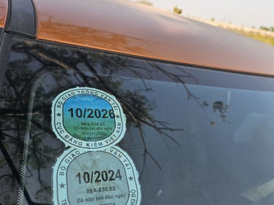 Cần bán VinFast VF5 SUV điện 4