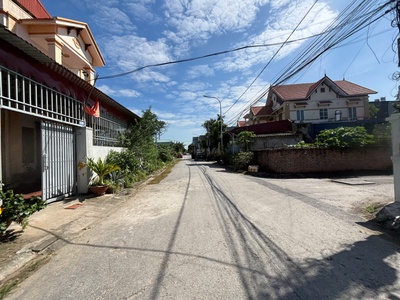 Bán đất mặt đường Nhà Mạc   Tràng Cát lô góc 2 mặt tiền, dt 67,5m2 giá chỉ 3 Tỷ037tr đường nhựa 8m. 2