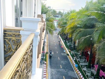 G.ấp bán. hẻm nhựa 7m mã lò - lê văn quới 5 tầng 57m2 shr 1