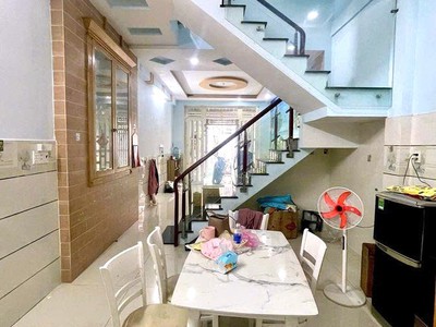 Bán nhà hxh 54m2 2 tầng hương lộ 2 bình tân hẻm ô tô 5 tỷ hơn 1