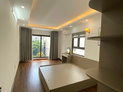 Bán nhà cự khối 43m xd 34m 5 tầng giá 6.75 tỷ 4