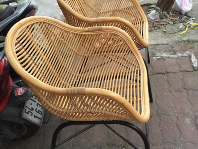 Ghế chân sắt mây 1