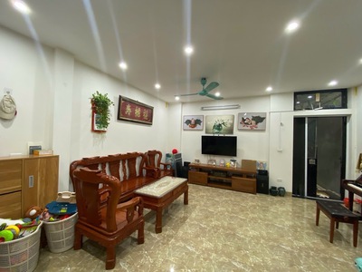 Nhà Kim Ngưu,Hai Bà Trưng,Siêu Hiếm-Lô Góc-Ở Ngay-Ngõ Thông-30m2-5 tầng-Nhỉnh 6 tỷ 2