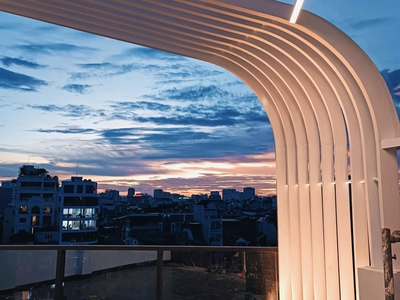 Mặt Phố Hào Nam 9 Tầng 1 Hầm 105M2 MT 6M 63,5 Tỷ Có Dòng Tiền 2