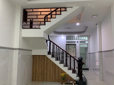 Cho thuê nhà nguyên căn mặt tiền - vị trí đắc địa, làm văn phòng công ty 14