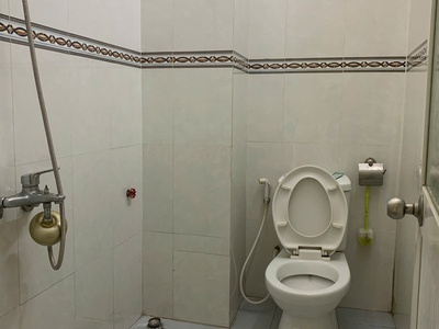 Cho thuê nhà nguyên căn mặt tiền - vị trí đắc địa, làm văn phòng công ty 15