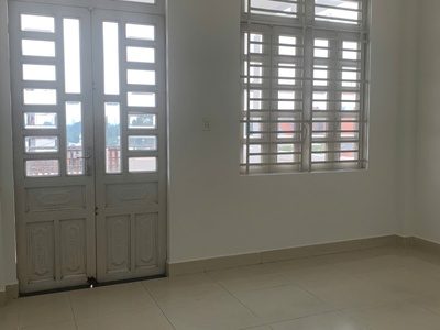 Cho thuê nhà nguyên căn mặt tiền - vị trí đắc địa, làm văn phòng công ty 16