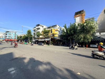 Góc 2 mặt tiền 12x20m XD hầm 5 Tầng Đường số Lâm Văn Bền Quận 7 2