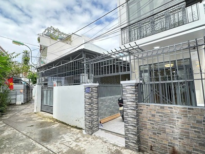 Bán Nhà 1 Trệt 2 Lầu   Đường Hồ Xuân Hương, Trung Tâm Tp Nha Trang 0