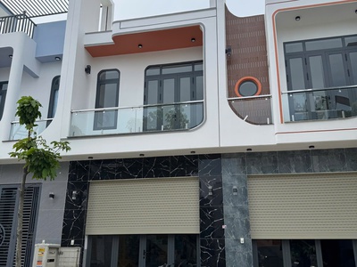 Bán nhà mới xây ngay chợ bà tri, cạnh kcn nam tân uyên 0
