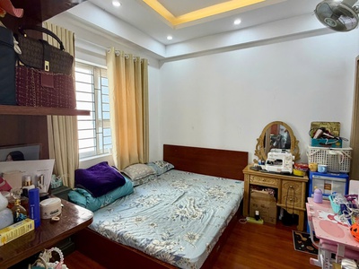 Cần bán gấp căn hộ chung cư Thanh Hà giá rẻ chỉ 3,5 tỷ 3Pn 5