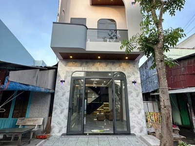 Nhà chính chủ - giá tốt - vị trí đẹp tại đường 30/4 phường 3 tp sóc trăng cũ 0