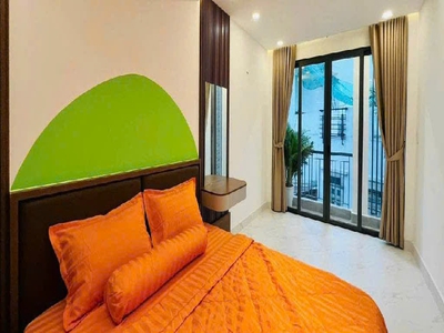 T1675  nhà nguyễn duy cung gv, shr, nở hậu, 3 tầng, 3x9m, 5.x tỷ 2