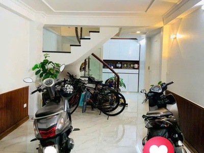 Nhà chính chủ - giá tốt - vị trí đẹp tại yên hoà, cầu giấy, tphn 1