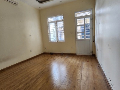 bán nhà minh khai 54m 4 tầng lô góc đẹp 10 tỷ 2