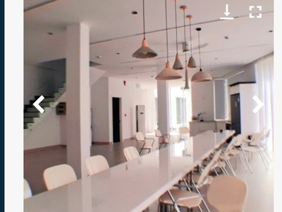 - tòa căn hộ 5,5 tầng, kiệt 6m thông, cách vài nhà ra châu thị vĩnh tế, khu phố ẩm thực 24/24h. 1