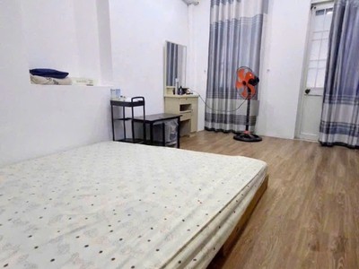 Chủ cần bán nhanh căn nhà tttp 2 tầng hẻm yết kiêu 1