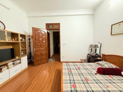 Bán nhà xuân la, 54m, 4 tầng, mặt. tiền lý tưởng 0