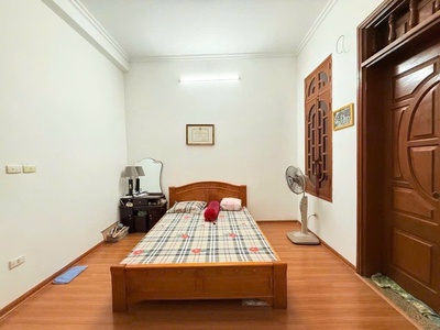 Bán nhà xuân la, 54m, 4 tầng, mặt. tiền lý tưởng 2