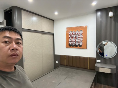 Chính chủ bán nhà trung tâm đống đa 5 tầng 3 ngủ giá 5.x tỷ ngõ rộng 3