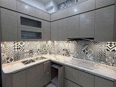 Chính chủ bán nhà trung tâm đống đa 5 tầng 3 ngủ giá 5.x tỷ ngõ rộng 2