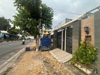 Bán nhà mặt tiền thống nhất, tân an, lagi giá siêu ngộp 4