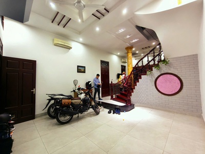 Bán nhà nguyễn cảnh dị, phân lô, ôtô tránh- kd, vp, 60 m2, mặt tiền 5,5 m, giá 28,5 tỷ. 0