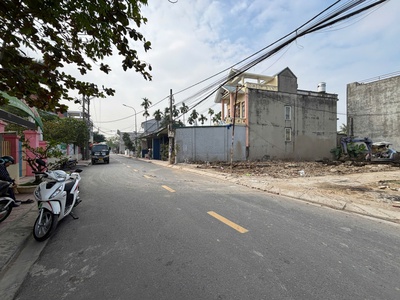 Bán đất mặt đường Cát Linh   Tràng Cát dt 71,4m2   4,5 x 16   đường nhựa trước mặt 8m. 2