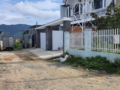 Đất đẹp   giá đầu tư - cần bán  lô đất tại  hẻm 115 lam sơn - phường lộc sơn -tp. bảo lộc, lâm đồng 1