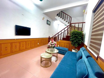 Bán nhà ngõ đường Nguyễn Văn Linh, ph Thanh Bình, TP HD, 2.5 tầng, 46.8m2, 3 ngủ, 2.3 tỷ 2