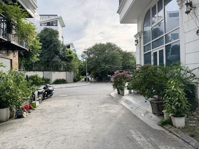 Chính Chủ Bán Cặp Nhà Liền Kề 90m2/5 Tầng  Có thể nhập  - Ngay cạnh Khai Sơn Hill - Hướng Đông Nam 5