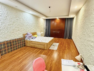 Bán nhà phân lô phố Lạc Trung, Hai Bà Trưng ô tô tránh, 4 tầng 70m2 giá 26 tỷ 2