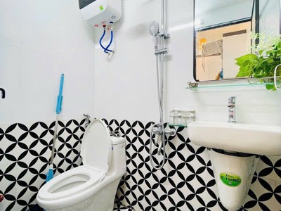 Nhà 2 tầng hàng kênh - lê chân 2