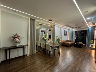 Bán chung cư N09 Thành Thái, 125m2, 3pn, giá 10,8 tỷ. 0975118822 1