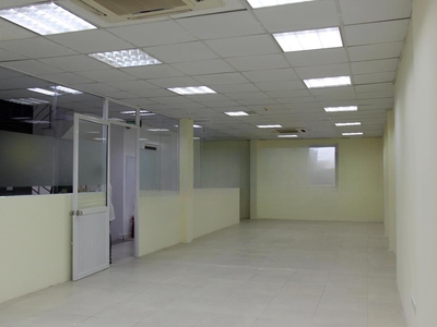 Mời thuê VP 45m2 giá rẻ tại 62 Yên Phụ. LH ngay 0929236669 0