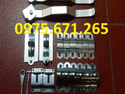 Cách để mua được móc bạt ô tô giá rẻ 1