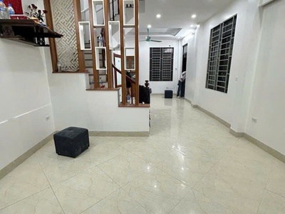 THỤY KHUÊ 45m  x 6 tầng   LÔ GÓC 3 THOÁNG   7 ngủ   Ô chờ thang máy 0