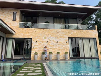 Ốp Ngoại Thất Bằng Đá Bóc Vàng Bền Đẹp Hàng Chục Năm 0