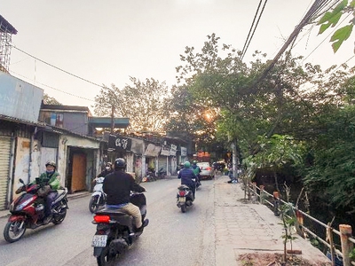 HIẾM- BÁN GẤP NHÀ NGUYỄN KHOÁI full nội thất mới tinh 30m2 . 6.95 t 0