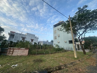 Lô góc tân trà 160m , đường 10.5m, gần biển ngang 10m, giá 16 tỷ 0