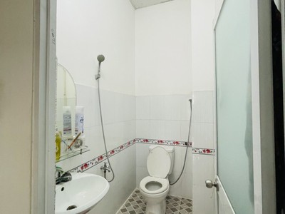 Bán nhà đường số 13, linh xuân, tp hcm. dt 100m2, 2 tầng, 3pn, sh, 6.8 tỷ. lh: 0933125879 3