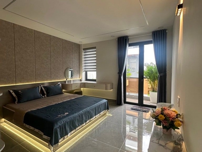 Bán nhà hxh tân chánh hiêp q12 98m 5 tầng mới tinh 8,3 tỷ 4