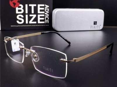 Quà tặng chồng ý nghĩa gọng kính titanium nguyên khối chính hãng giá chỉ 1,5tr Var:TinhQuan 1