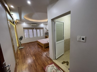 Cho thuê nhà khu phân lô Văn Cao, 3 ngủ khép kín 90m2 . 6