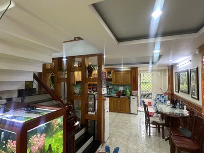 Nhà chủ xây tâm huyết  cần bán gấp nhà 5 tầng, 81m2, 5pn, sổ hồng trao tay,thạnh lộc 37,- q12,  giá 1