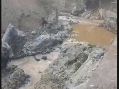 Bán đất suối hồ sapa - view suối ôm núi có sổ hồng ô tô vào tận nơi. 2