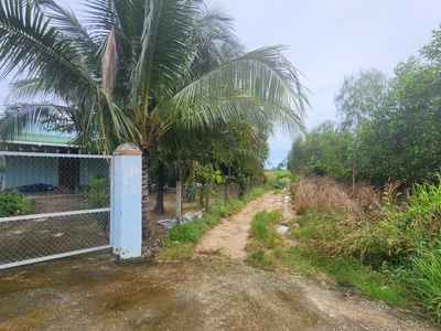 Bán 9973m2 giáp hồ núi đất - tân tiến - lagi giá ngộp 1.5 tỷ sổ riêng 1